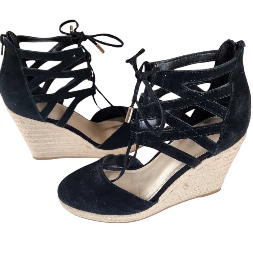 Michael Shannon Shondra Black Suede Espadrilles size 9